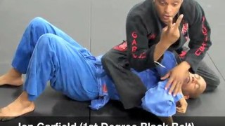 Annapolis Jiu Jitsu - Choke/Armbar Combo From The Mount