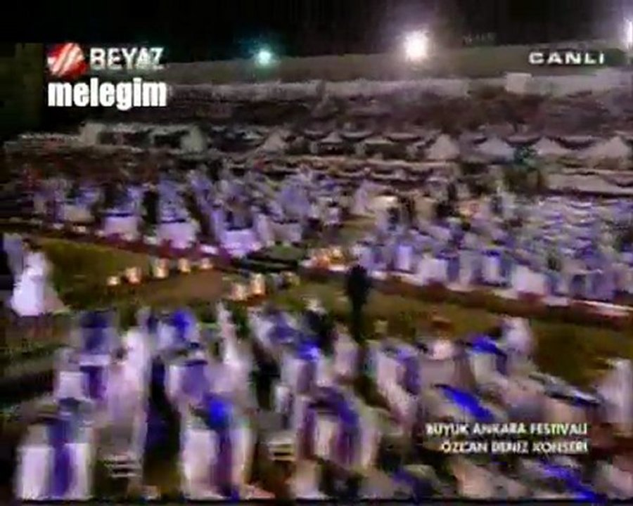 Özcan Deniz-Caney Caney&Leyla-4.Büyük Ankara Festivali-(10.07.2011)