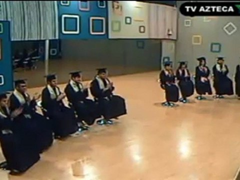 Esmeralda y Johnny Graduacion Academia Bicentenario 2 3