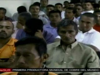 Download Video: Reos salvadoreños alfabetizados por el programa Yo Sí Pued