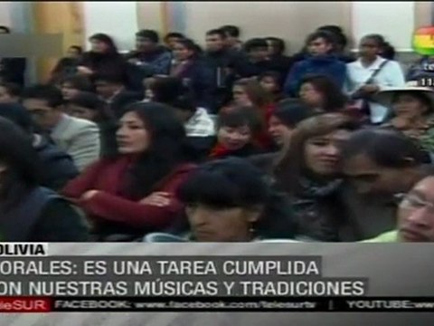 Evo Morales declara patrimonio cultural a una danza de Oruro