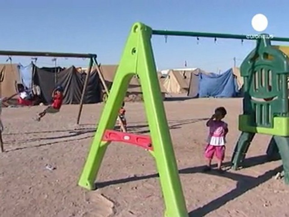 Los refugiados libios en Túnez siguen esperando la...