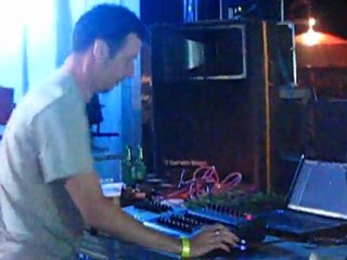 festival l'vache verte 2011. live dj set electrobugz aka beuns