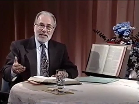 Pourquoi Dieu permet-il la souffrance ? Et devons-nous croire aux miracles ?