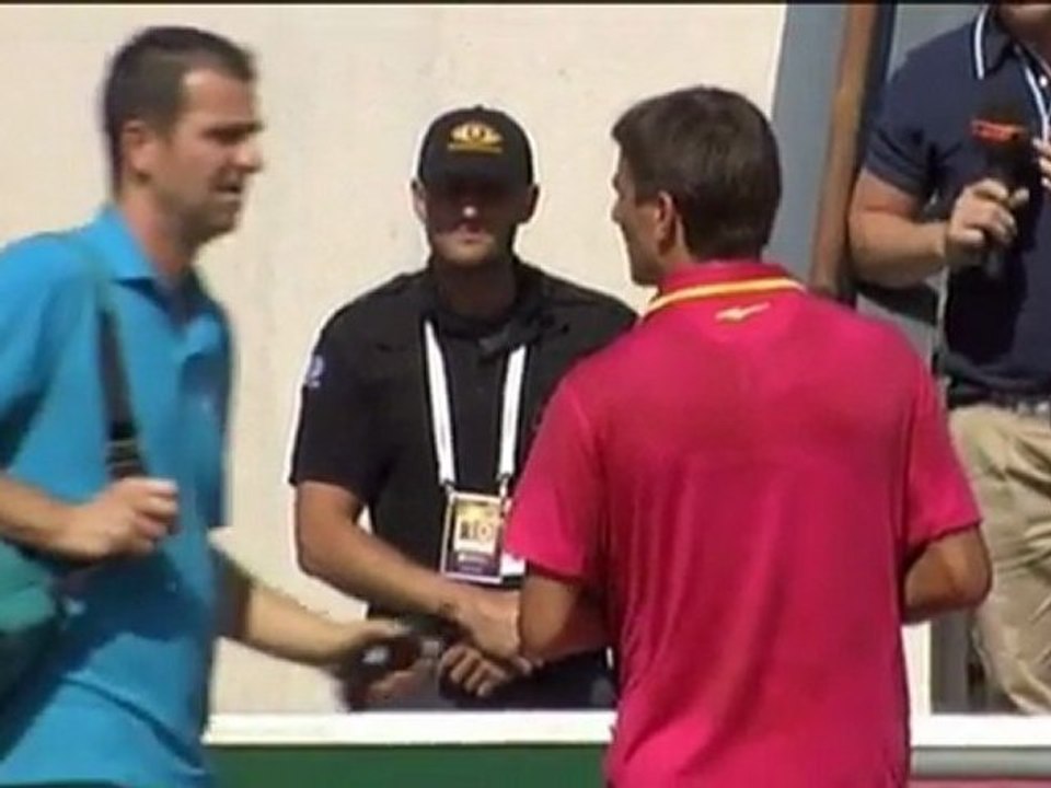 Bastad - Robredo scheidet verletzungsbedingt aus