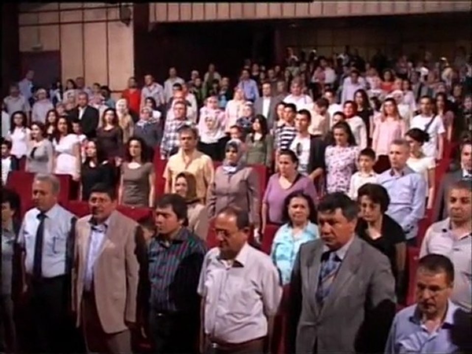 Bölüm 1 - Yılsonu Gecesi - Nuri Erbak İlköğretim Okulu