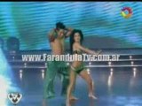 FarandulaTv.com.ar Video del Baile de Tito Speranza en el ritmo del Axe