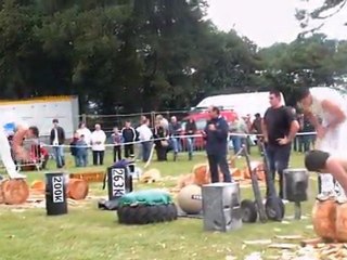 Heure Hache pour les bûcherons basques