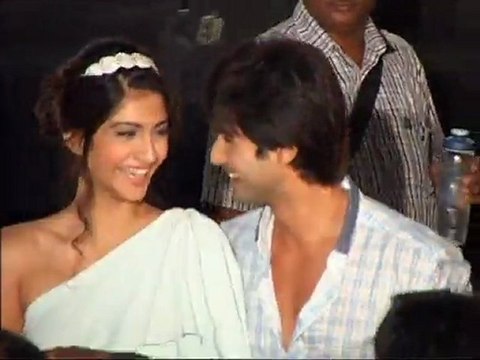 Shahid Kapoor's Dad Pankaj Kapoor Wrote Mausam With His Son In Mind – Latest Bollywood News