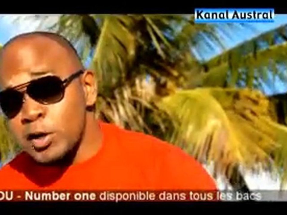 Clip de la Semaine sur Kanal Austral: TOULOUI ft KAF MALBAR/Séga new style - Île de la Réunion