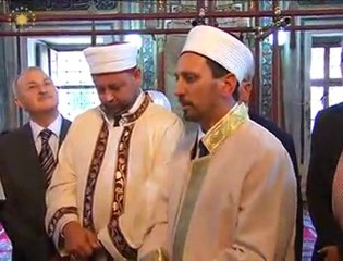 Cumhurbaşkanı Gül ve Bayan Gül, Bulgaristan'da Şerif Halil Paşa Camisi'ni ziyaret etti