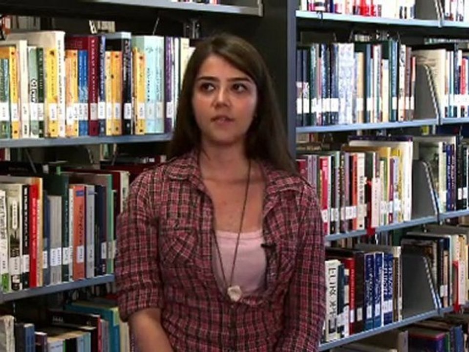 Ezgi Cayirli - Isik Universitesi Psikoloji 1. Sinif Ogrencisi