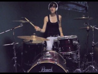 Monster - PARAMORE drum cover CINBATTEUSE ( Cindy RAOUX )