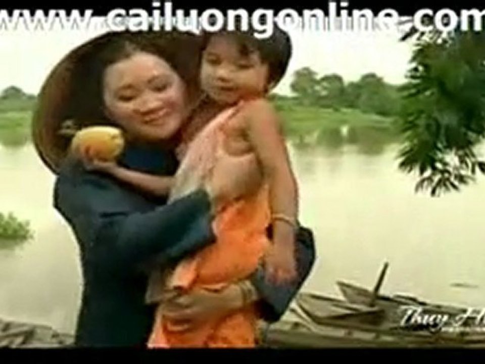 Bong Hong Cai Ao - Une rose sur la veste