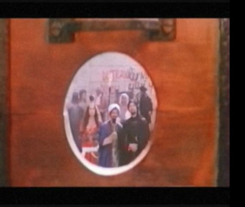 Liberté, Egalité, Choucroute - La guillotine