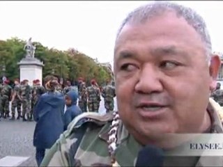 En exclusivité les répétitions du "Haka" sur les Champs-Elysées