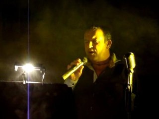 LE GEANT DE PAPIER ( Laurent)