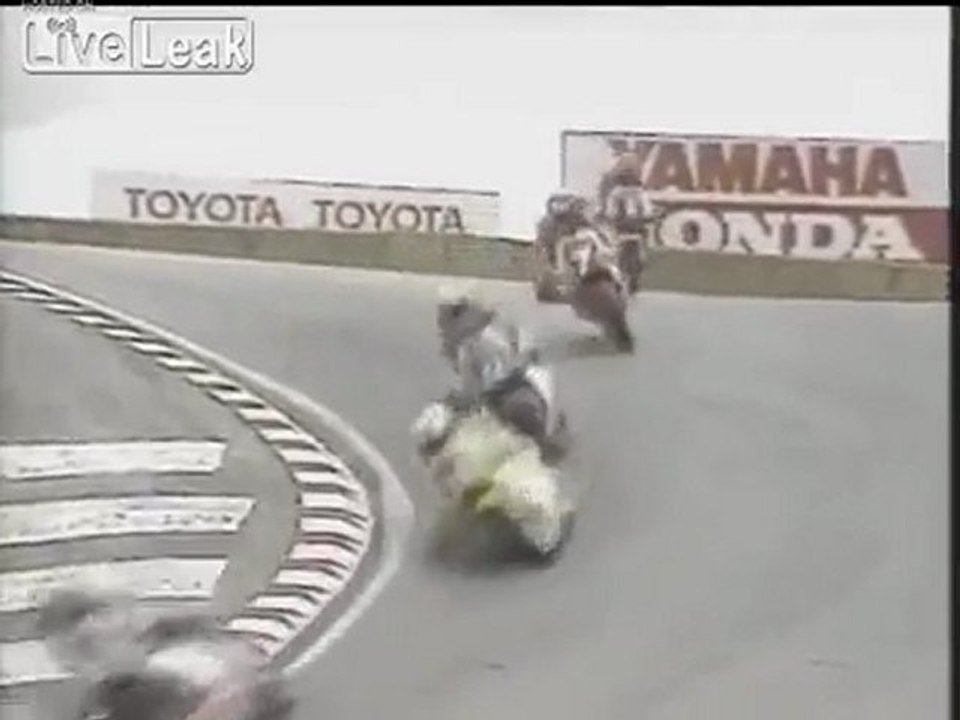 Die weltweit Insane Motorrad Crashes