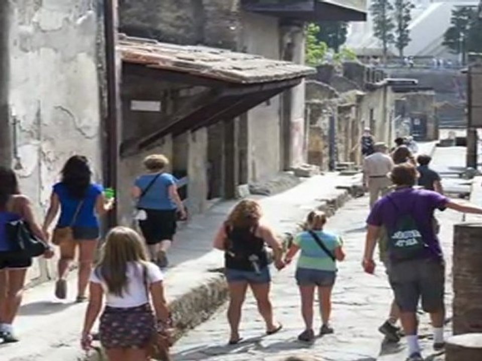 Slideshow: Herculaneum and Vesuvius