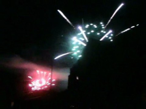 Le feu d'artifice 2011 a Bellac (87)