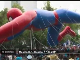 Mexico fête l'été avec une parade - no comment