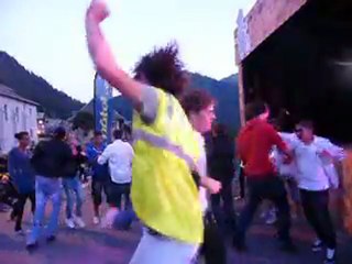 Soirée mix and scratch sur la place du village