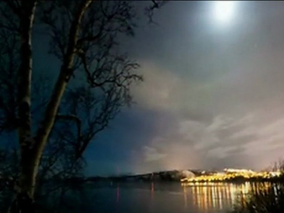 ☻ڿڰۣڿJulian Vincent feat. Jessie Morgan- Shadows the sun☻ڿڰۣڿ