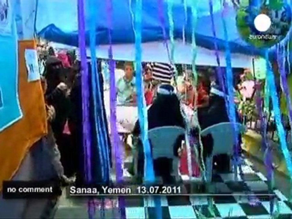 Yemen: anti-government rally demonstrates... - no comment