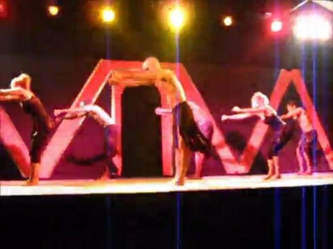 SHOW AU LOOKEA HAMMAMET VILLAGE SUR MICHAEL JACKSON 27 JUIN 2011