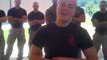 Exklusiv: Ein weiblicher Marine lädt Justin Timberlake zum USMC-Ball ein