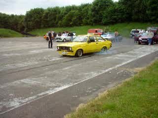 Ford Escort Mk2 Burnout