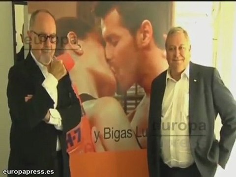 Bigas Luna dirige el spot de un quitagrasas