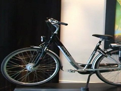 BUZIBI - Présentation du vélo électrique Giant Esprit Power