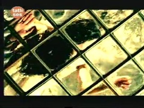 Mustafa sandal natalina aşka yürek gerek