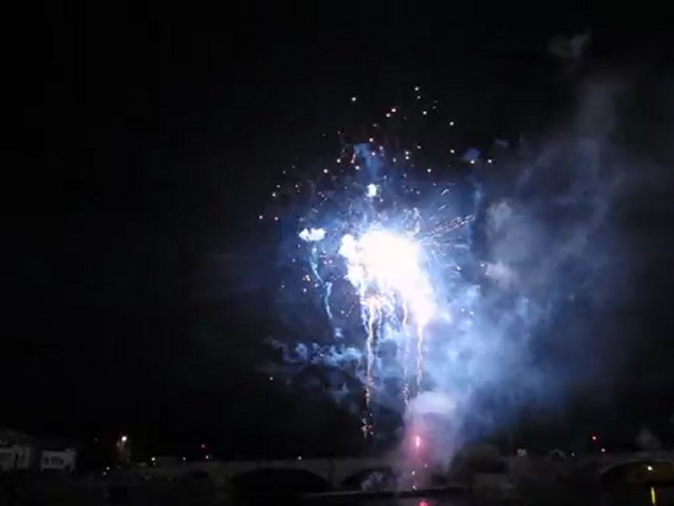 Final Feu d'artifice Montereau 2011