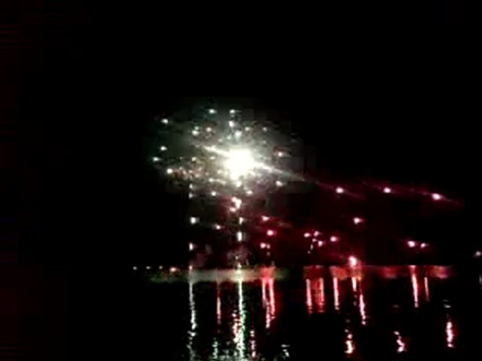 Feu d'artifice a noeux le vendredi 14 juillet 2011