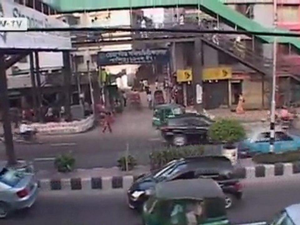 Bangladesh - development aid controversy | people & politics