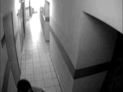 Писающий полицейский