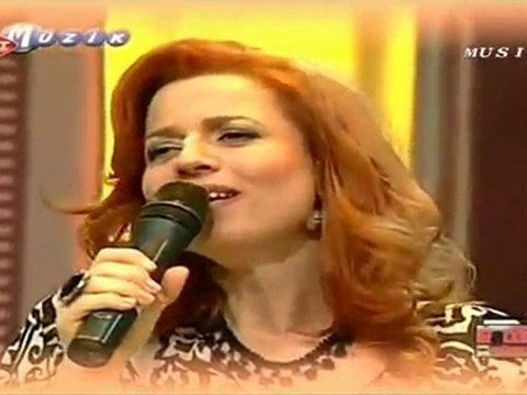 Gönül Aköz - Her tel saçı bir ter dudağın değdiği yerdir.HD