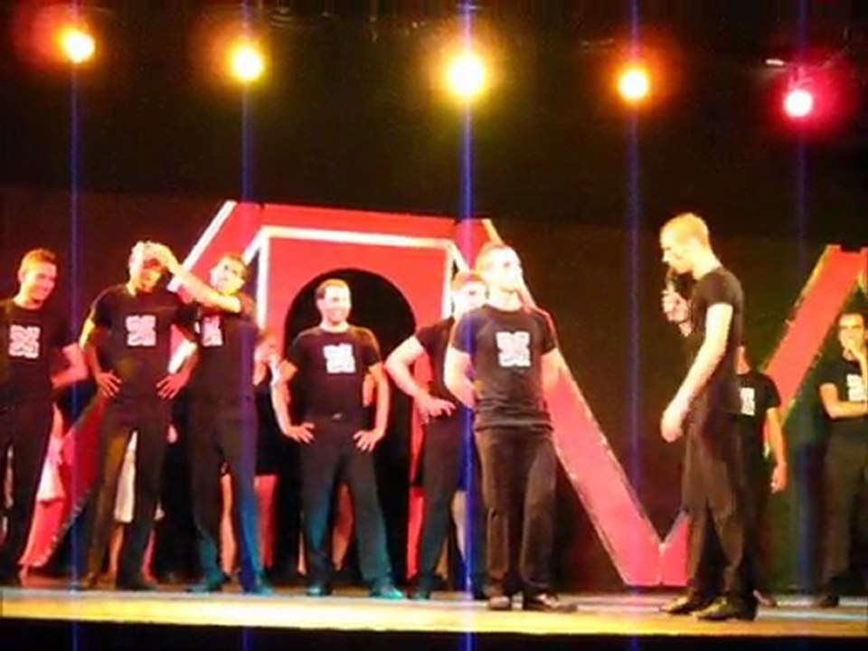 PRESENTATION FIN DE SPECTACLE (4 LES GARCONS) LE 25 JUIN 2011