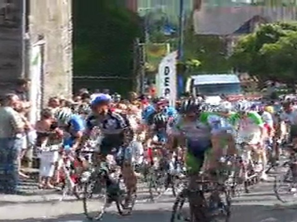 Le départ des pass-cyclisme à La Chapelle de Brain