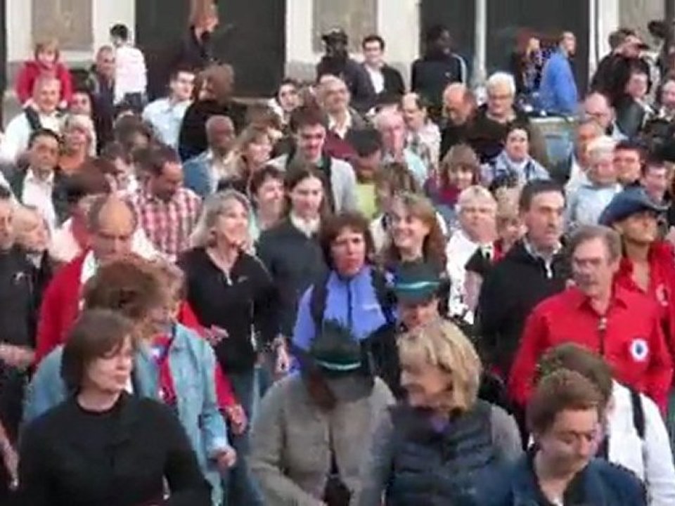 Flash Mob Country organisé par les Talons Sauvages avec la mairie de Versailles le 13 juillet 2011