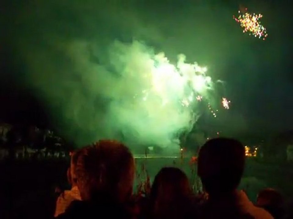 feu d'artifice du 14 juillet 2011-HENNEBONT