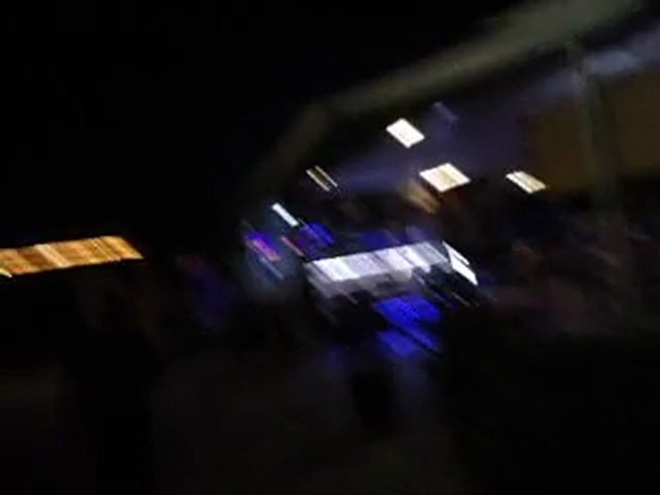 MOV03409