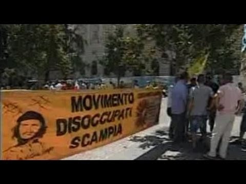 Napoli - Disoccupati Bros ancora sul piede di guerra