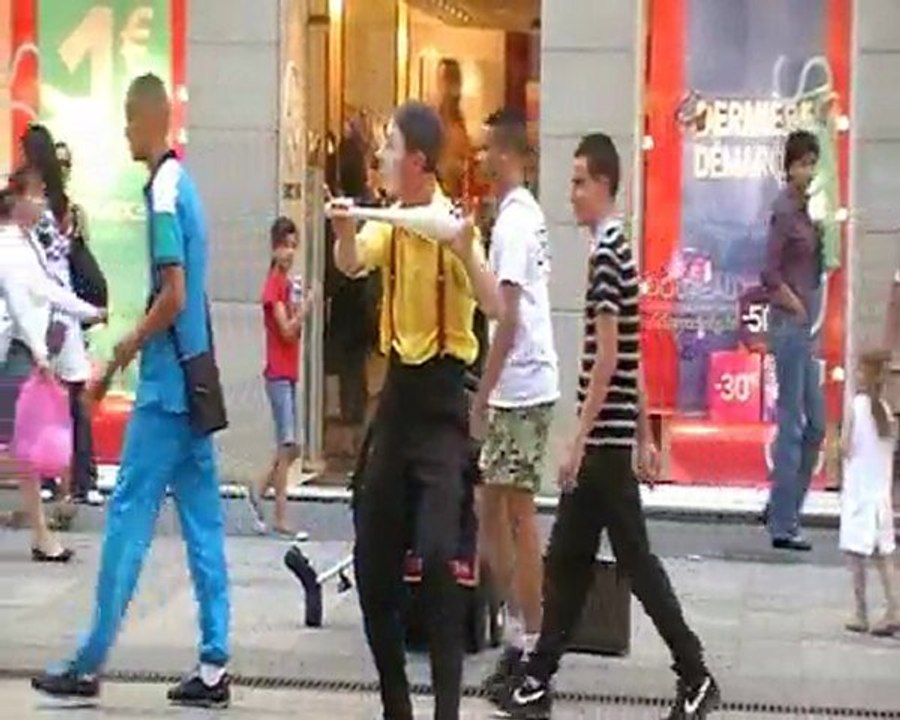 DMR 6 - Clown de rue - Ven 15 Juil 2011