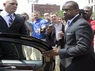 NFL Sides Move Toward a Settlement