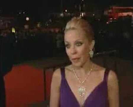 Kylie Minogue red carpet interview at kylie museum