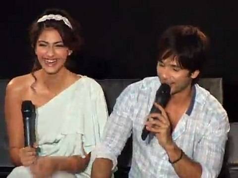 Fashionista Of The Week: Sonam Kapoor – Latest Bollywood News