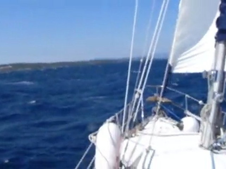Navigation par 30 Noeuds de Vent - Porquerolles